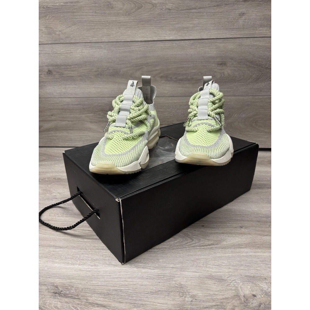 SIA COLLECTIVE CV 0.02 "ULTIMATE SLIME" VULTURES Size 10 Brand New